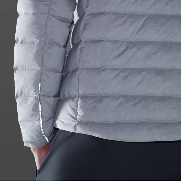 lululemon men’s navigation stretch down goose down hoodie in silver drop - Picture 7 of 14